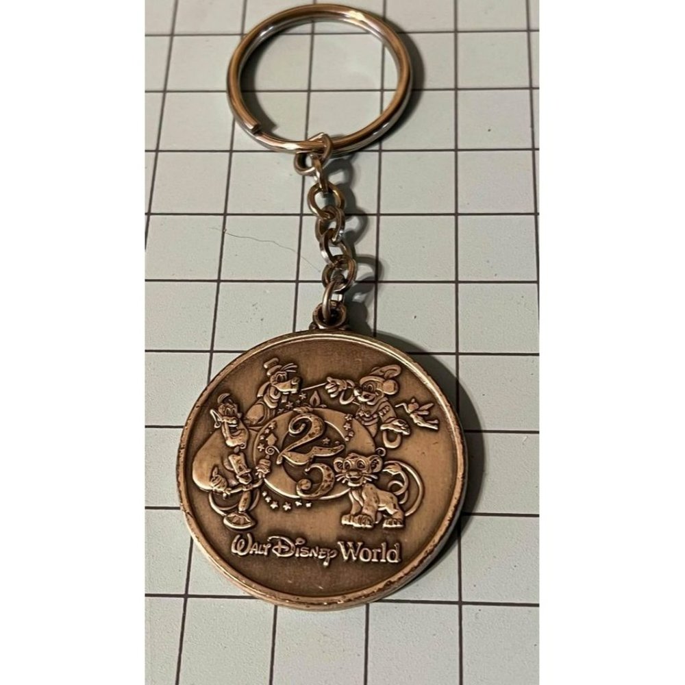 Disney World 25th Anniversary Keychain Heavy Pewter